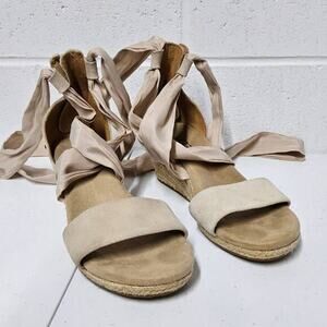 UGG Women's Size 6 Espadrille Shoes Heels‎ Suede Tie up